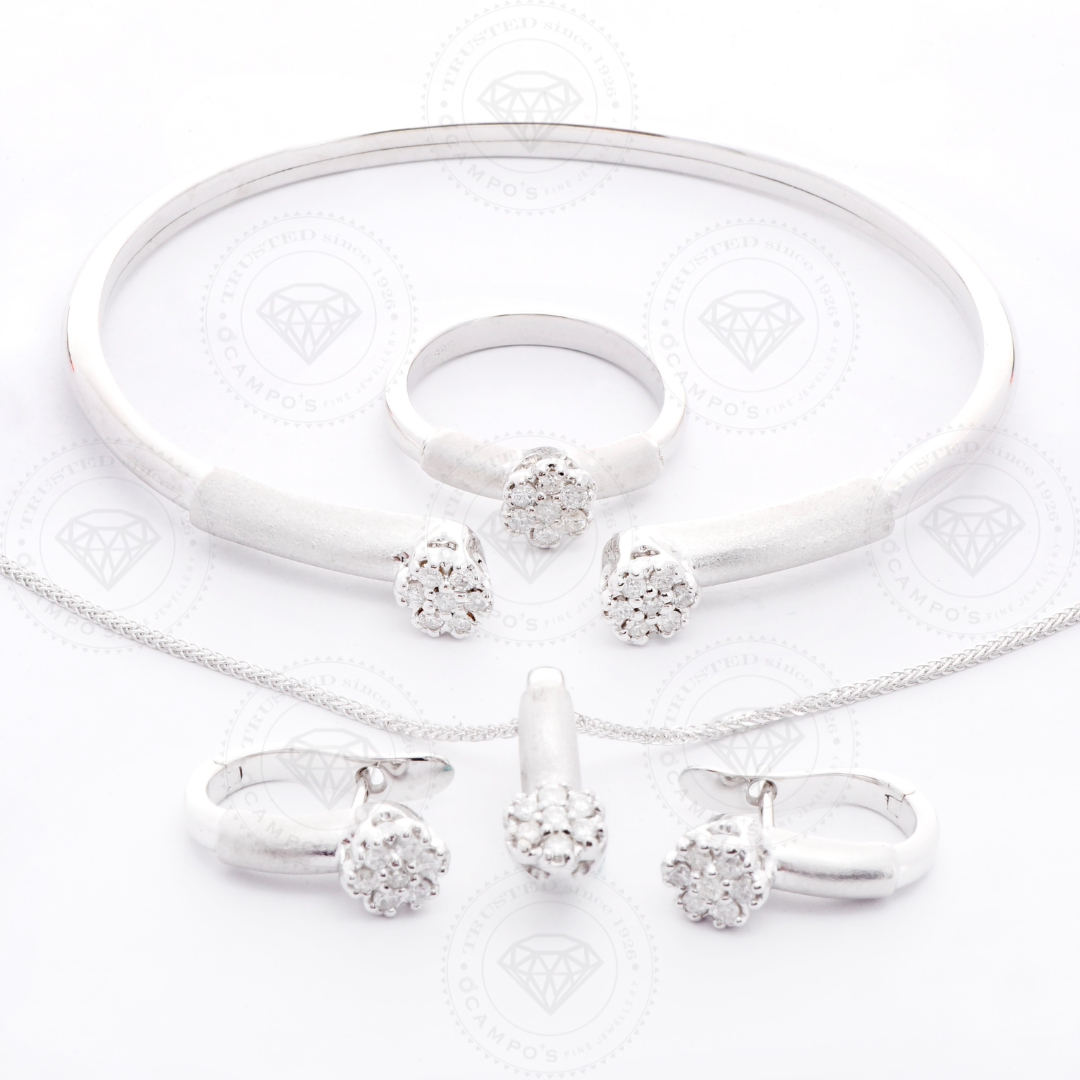 Dahlia Diamond Pendant - White Gold