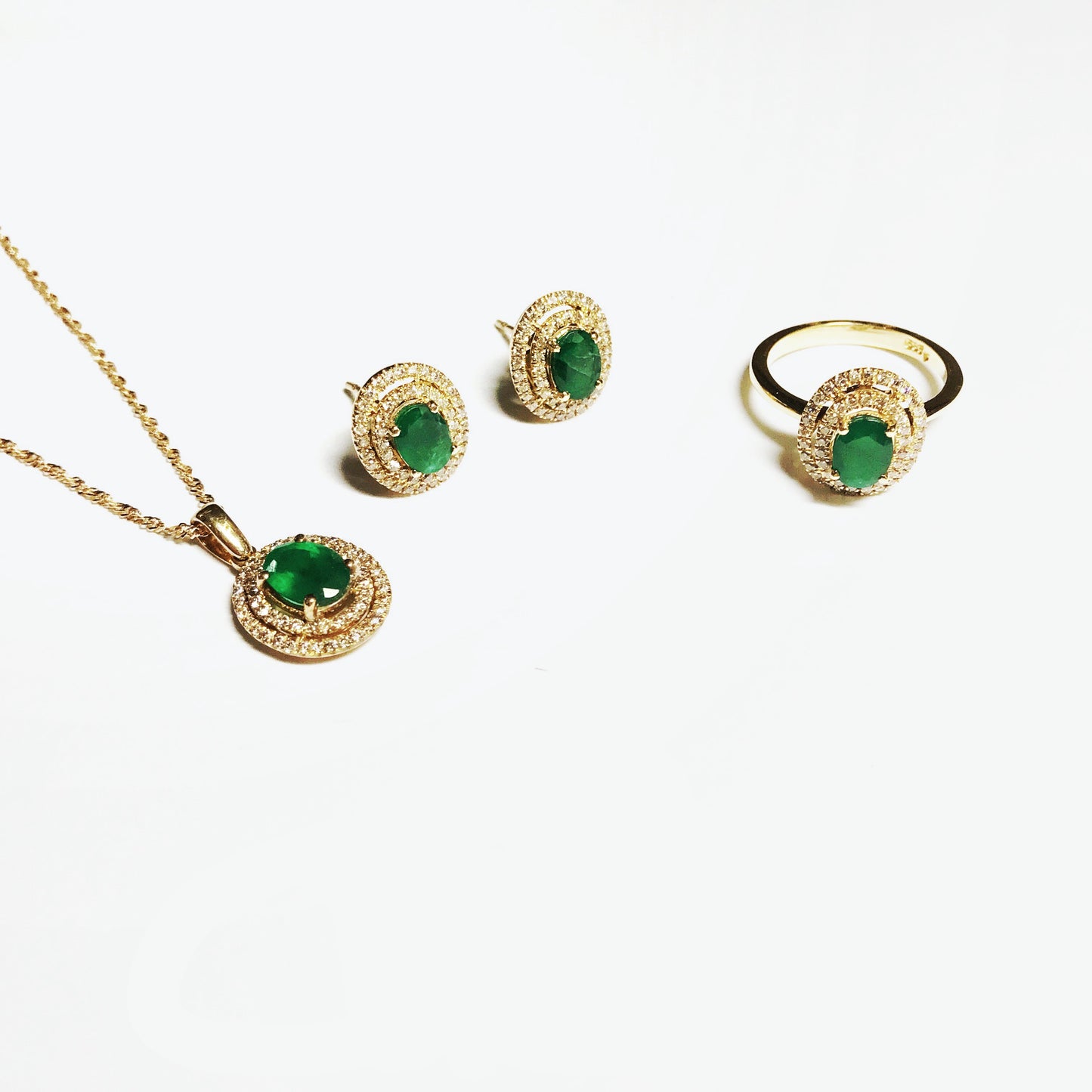 Emerald Celeste 14k Yellow Gold Diamond Stud Earrings | Ocampo's Fine Jewellery