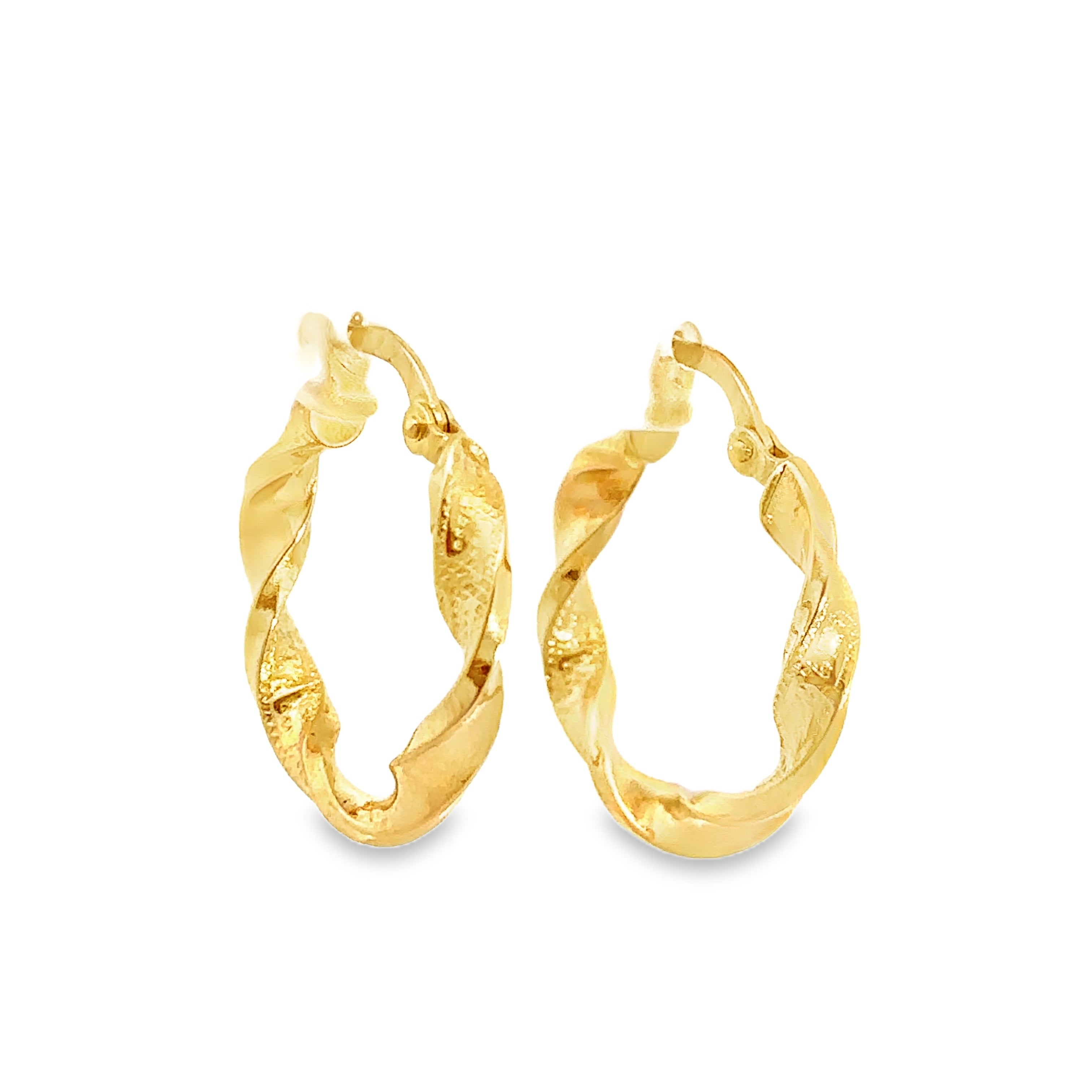 Melioraé Yellow Gold  Loop Twisted DiaCut