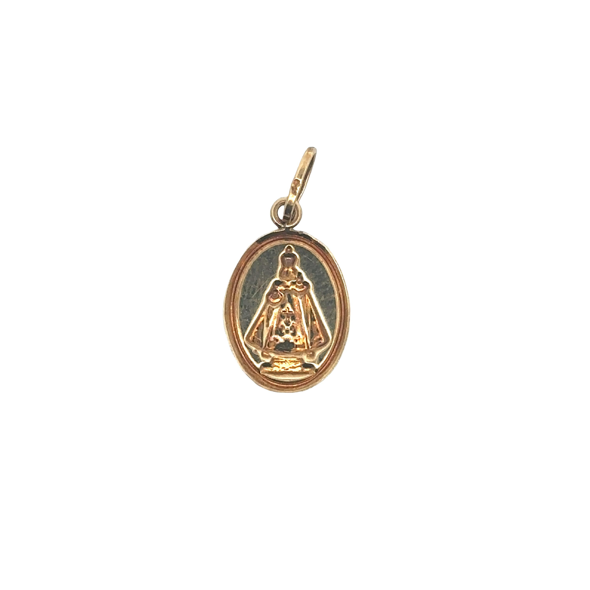Santo Niño 18Karat Yellow Gold Oval Pendant