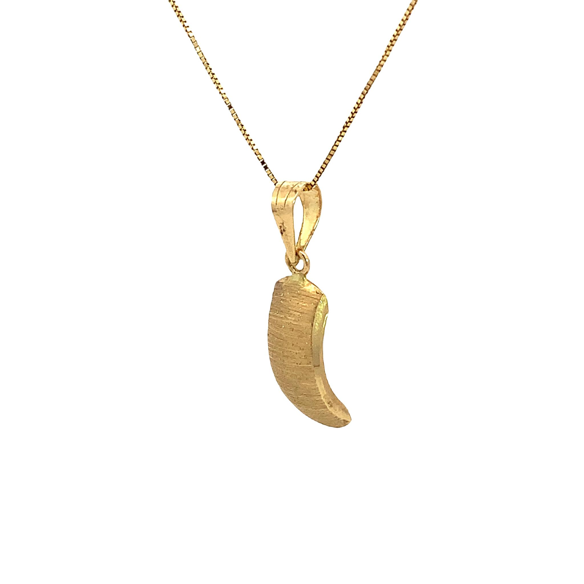 Delara 18 Karat Yellow Gold Matt Pendant With Glitters