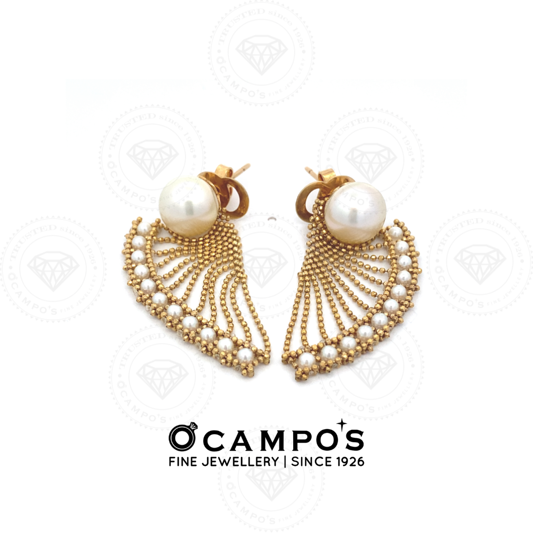 Anneliese Pearl Earrings