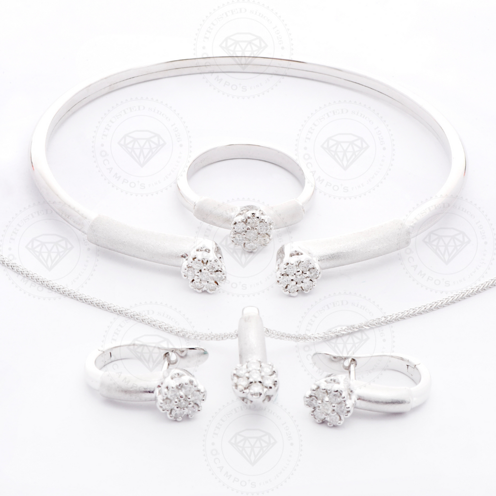 Dahlia Diamond Pendant - White Gold