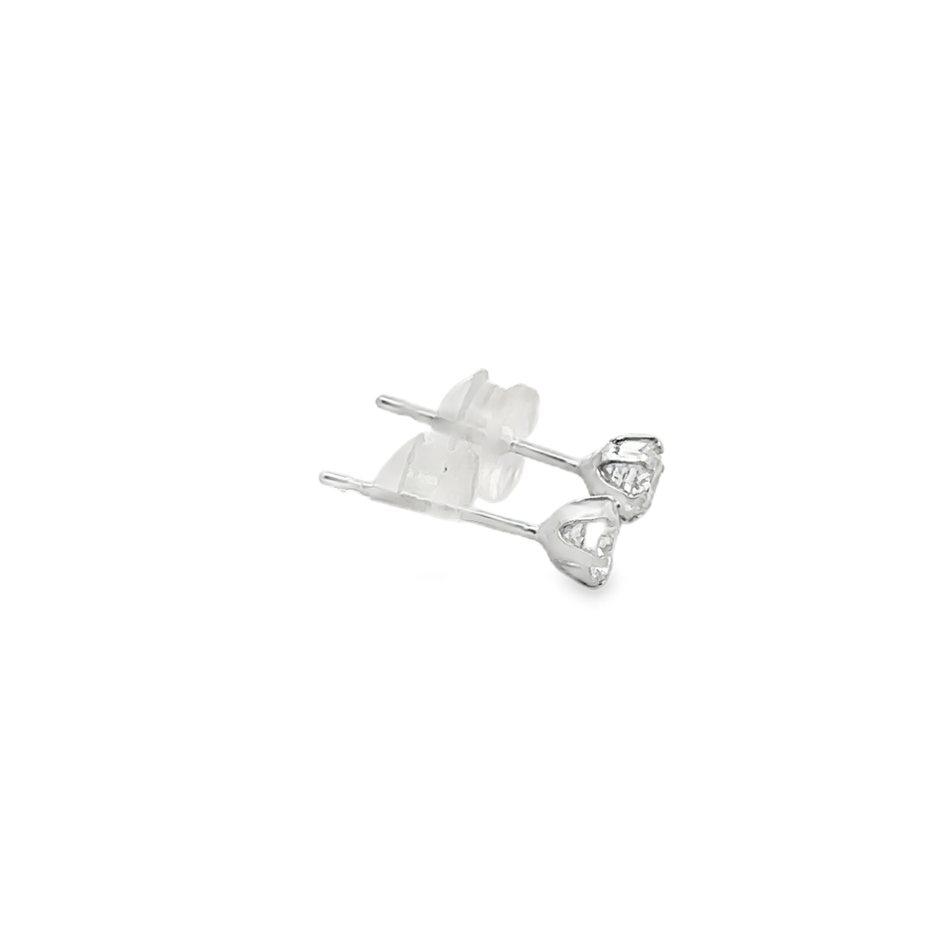 Thessa 18 Karat White Gold Stud Earring – 0.40 Carat with Silicone Earnut