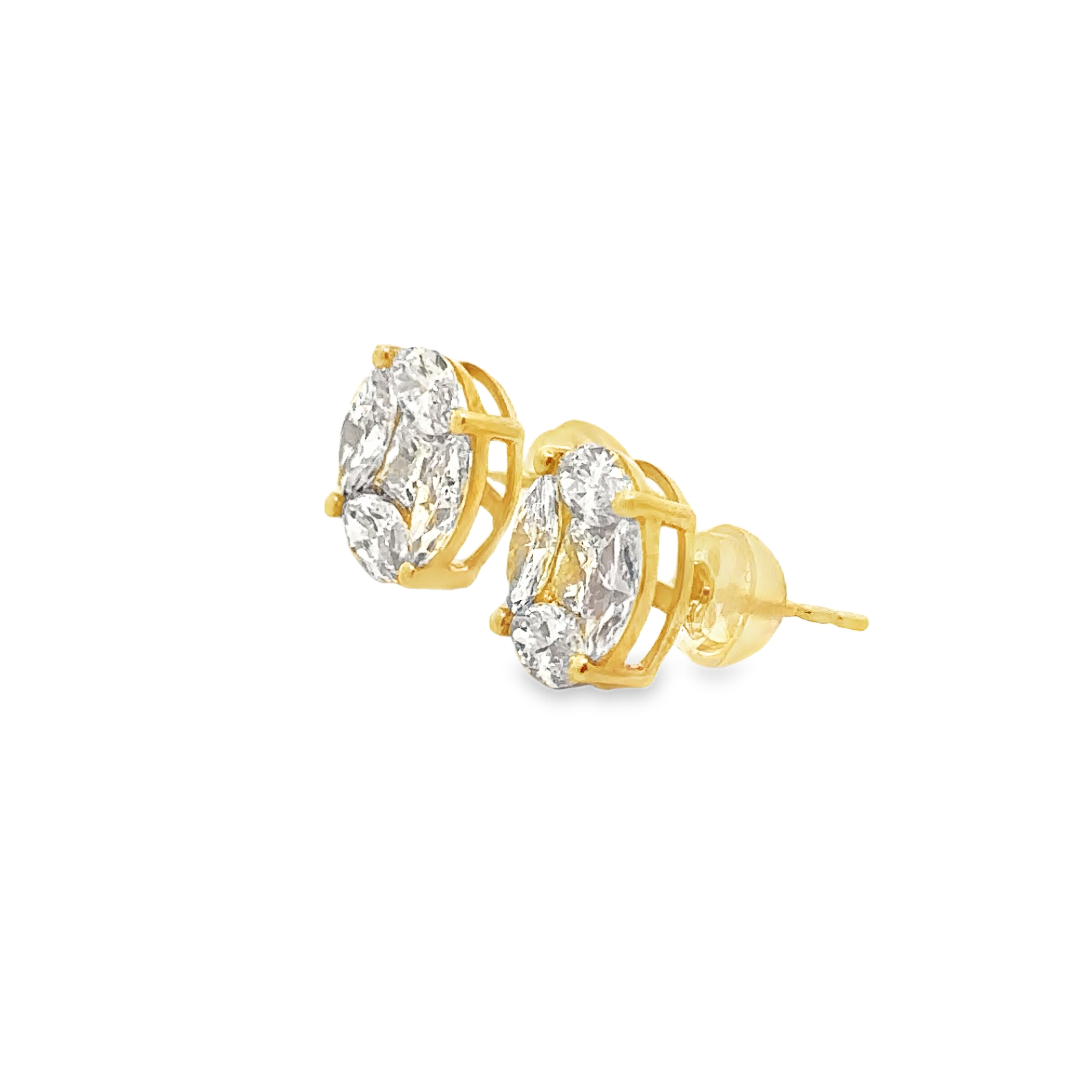 Delia 18 Karat Yellow Gold Stud Earring Illusion 2 Carat Earnut Lab Grown Diamond