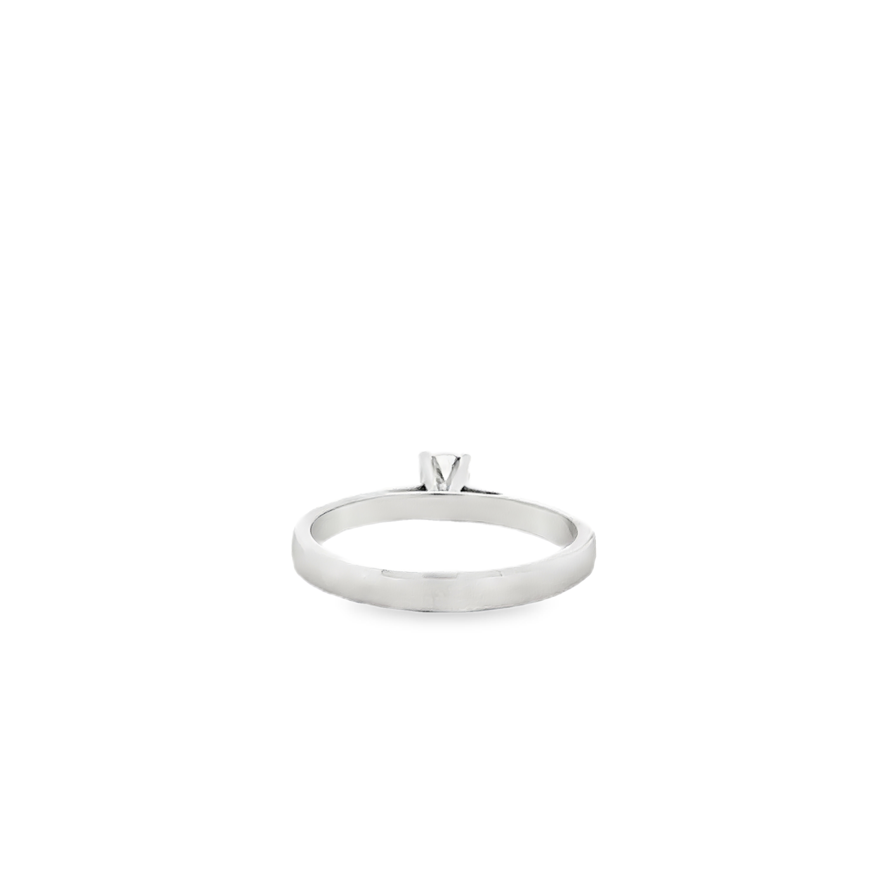 Ionea 14 Karat White Gold Ring 1 Diamond - .15 Carat S-5.5