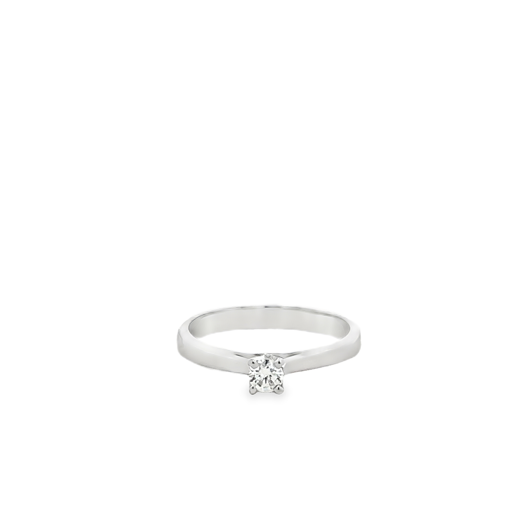 Ionea 14 Karat White Gold Ring 1 Diamond - .15 Carat S-5.5
