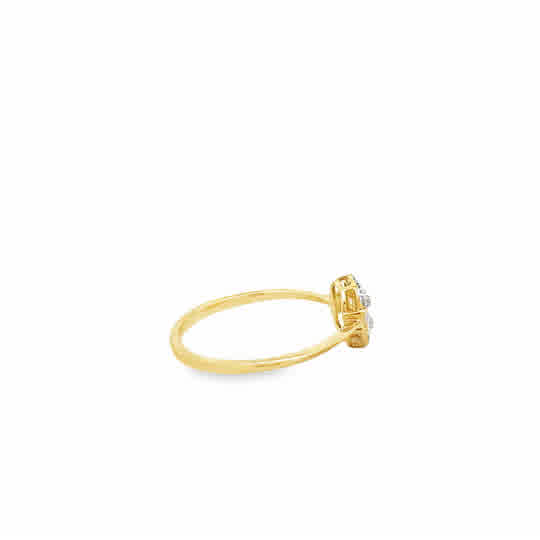 Rosaline 18 Karat Yellow Gold Ring -.04 Carat 14 Round Diamond S-6.5