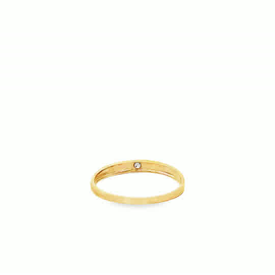 Lavinia 18 Karat Yellow Gold Wedding Ring .015 Carat S-8