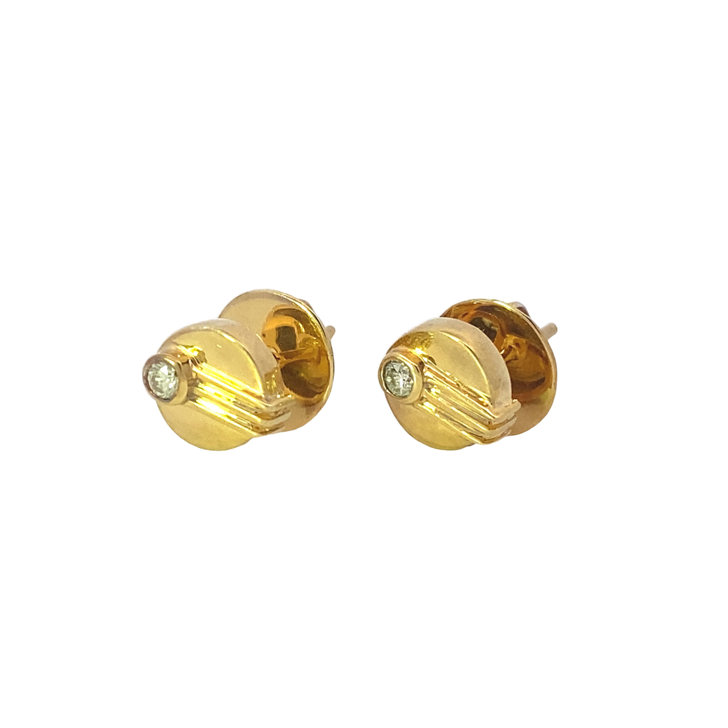 Noira 14 Karat Yellow Gold Stud Earring Round Design .06 Carat Diamond
