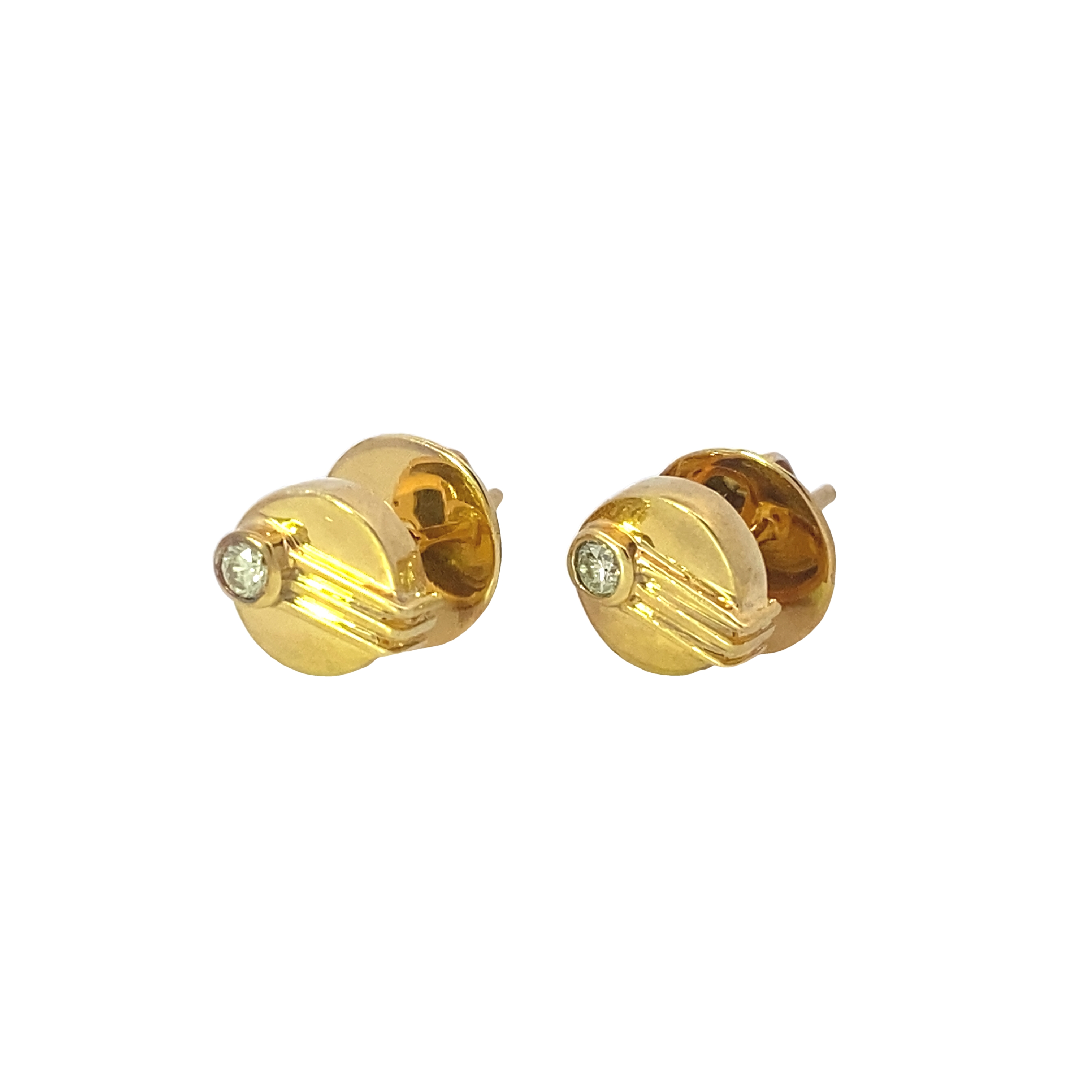 Noira 14 Karat Yellow Gold Stud Earring Round Design .06 Carat Diamond