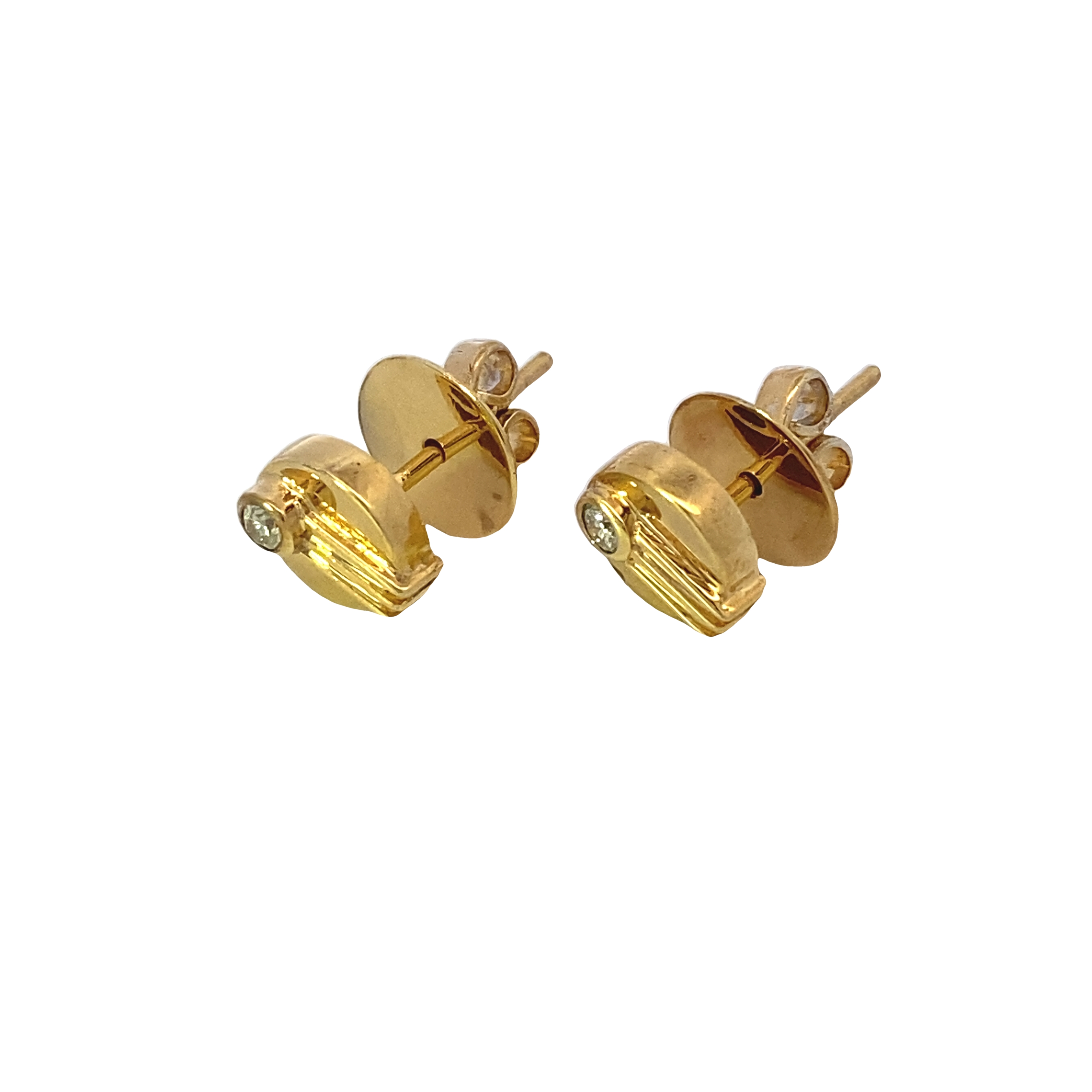 Noira 14 Karat Yellow Gold Stud Earring Round Design .06 Carat Diamond